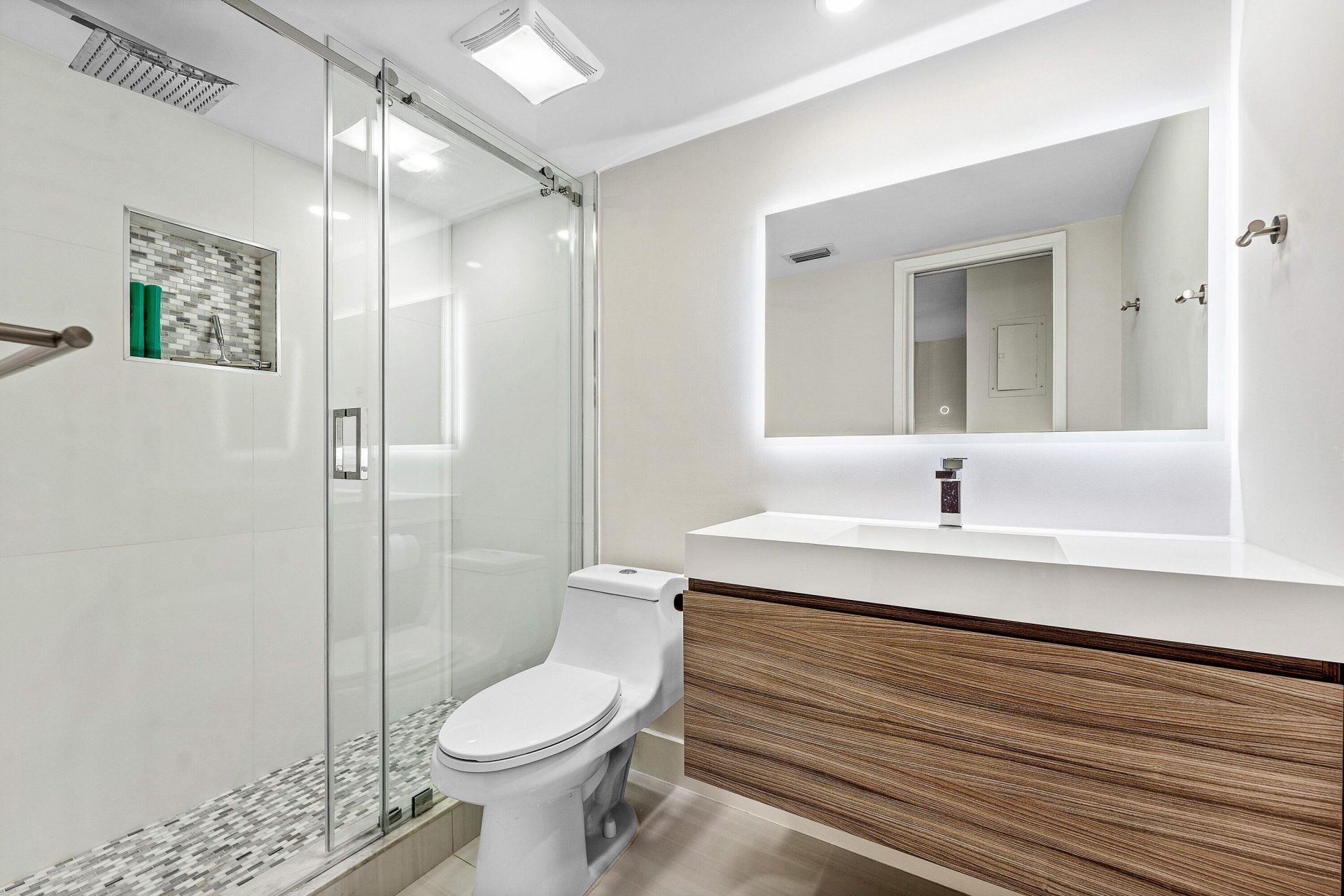 1160 Hillsboro Mile, Unit 607, Hillsboro Beach, FL 33062 Photo