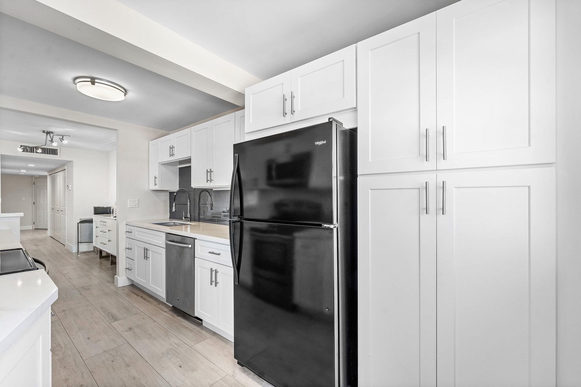 1160 Hillsboro Mile, Unit 607, Hillsboro Beach, FL 33062 Photo