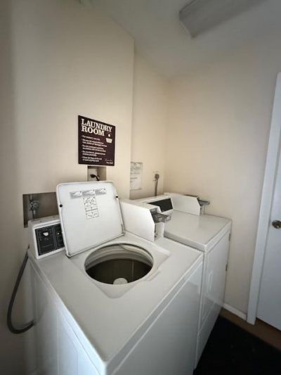 2050 Oleander Boulevard, Unit 7-106, Fort Pierce, FL 34950 Photo