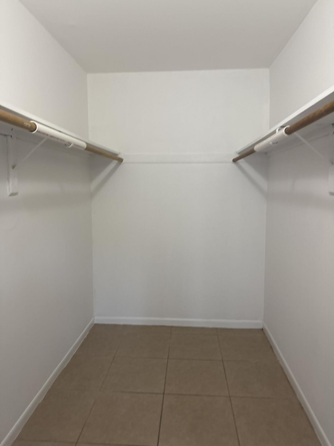 2050 Oleander Boulevard, Unit 7-106, Fort Pierce, FL 34950 Photo