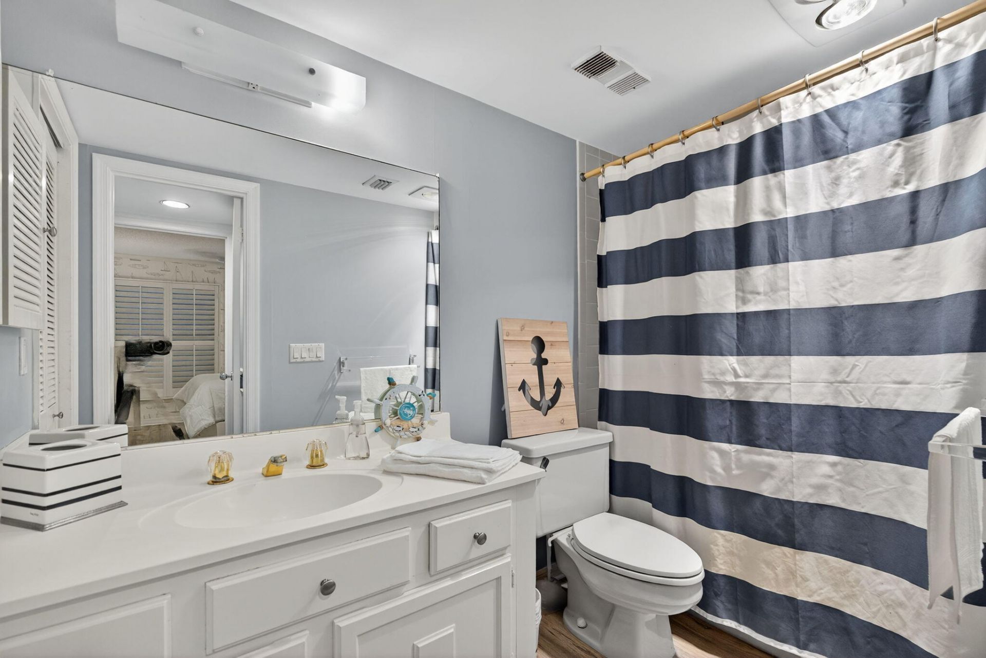 390 NE Edgewater Drive, Unit 403, Stuart, FL 34996 Photo