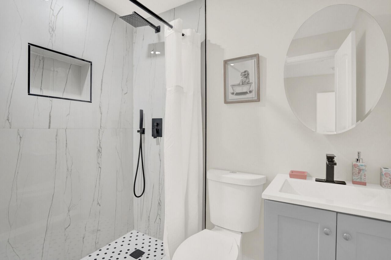 727 S Fernwood Drive S, West Palm Beach, FL 33405 Photo