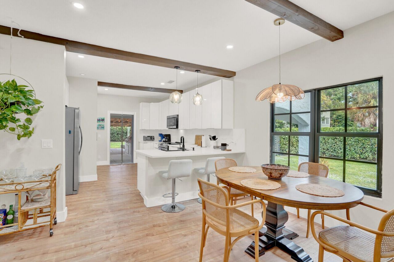 727 S Fernwood Drive S, West Palm Beach, FL 33405 Photo