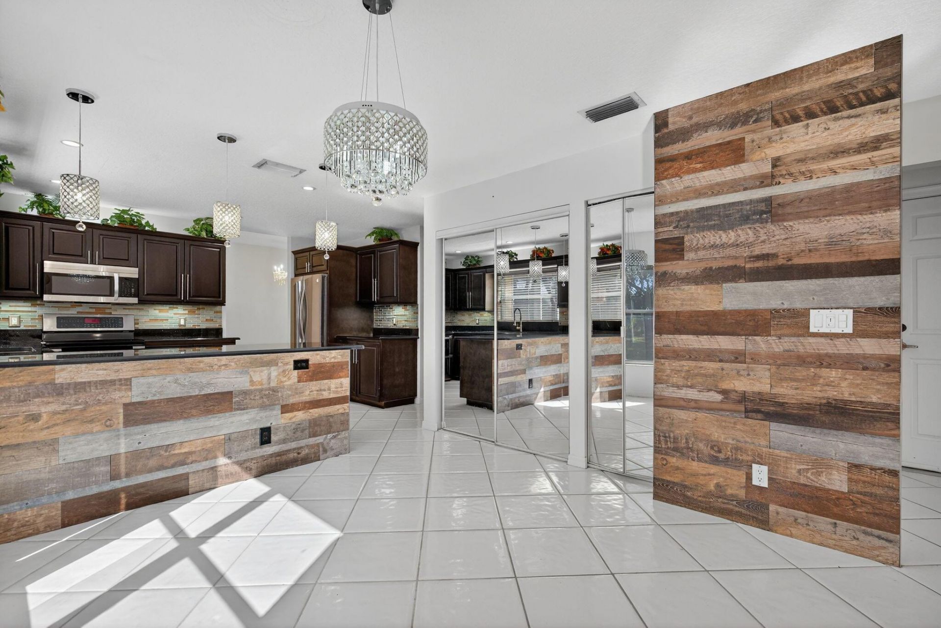 7004 Galleon Cove Circle, Riviera Beach, FL 33418 Photo