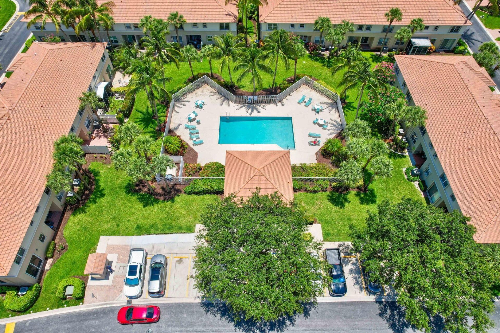 7004 Galleon Cove Circle, Riviera Beach, FL 33418 Photo