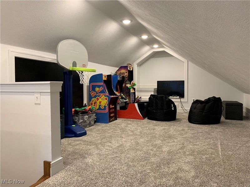 37250 Chardon Road, Willoughby Hills, OH 44094 Photo 39