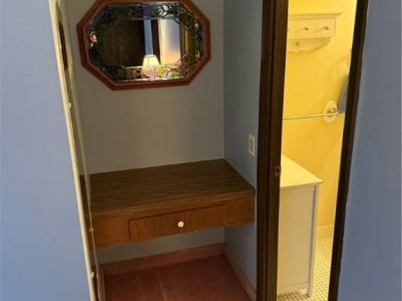 6895 Carriage Hill Drive, Unit E77, Brecksville, OH 44141 Photo 11