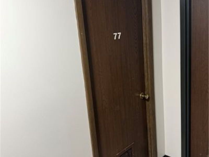 6895 Carriage Hill Drive, Unit E77, Brecksville, OH 44141 Photo 18