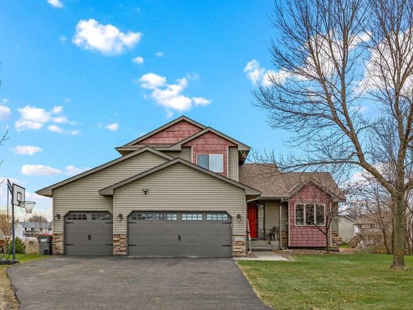 1125 18th Avenue SE, Cambridge, MN 55008