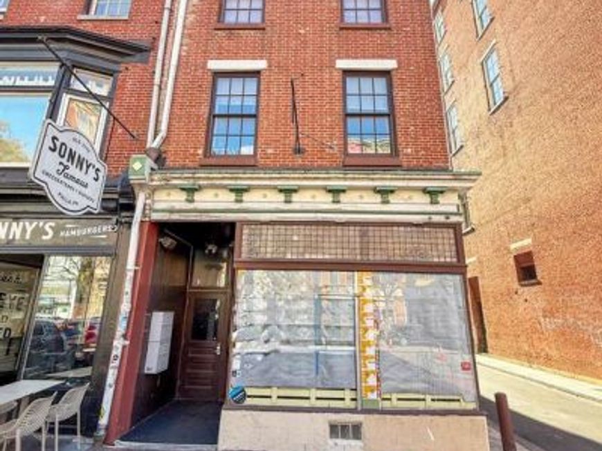 230 Market Street, Unit 4, Philadelphia, PA 19106 Main Photo