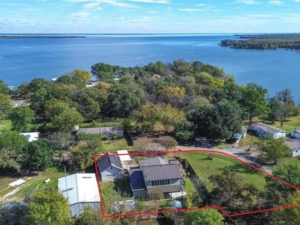 9938 John Flowers Road, Wills Point, TX 75169