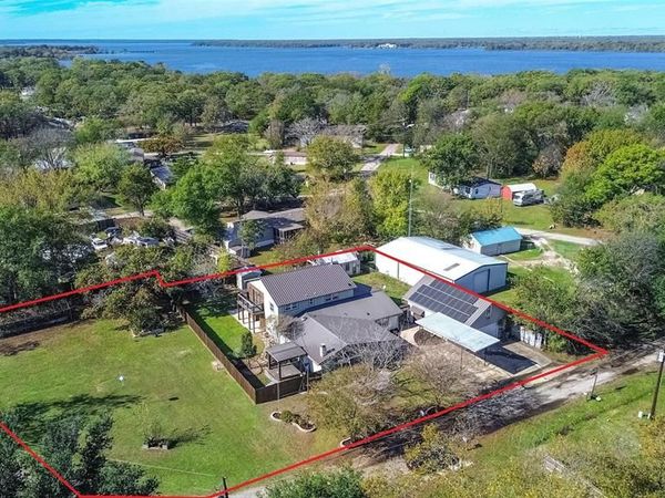 9938 John Flowers Road, Wills Point, TX 75169