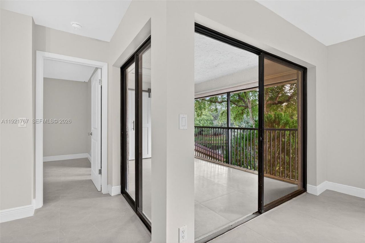 3697 Cocoplum Cir, Unit 3537, Coconut Creek, FL 33063 Photo