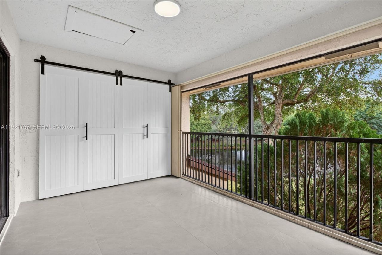 3697 Cocoplum Cir, Unit 3537, Coconut Creek, FL 33063 Photo