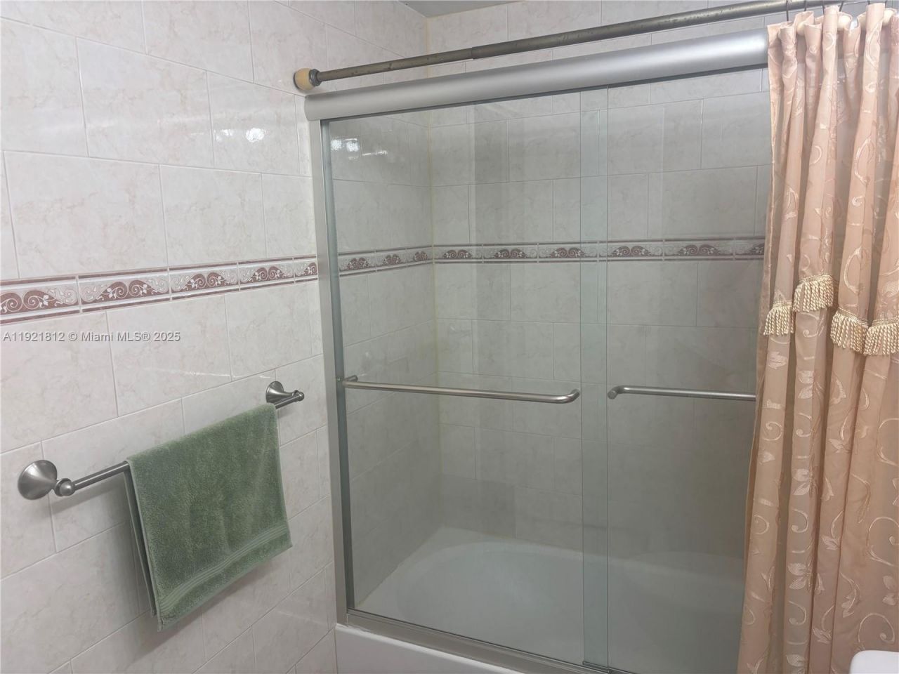 Please Call For Address, Unit 112, Lauderdale Lakes, FL 33311 Photo