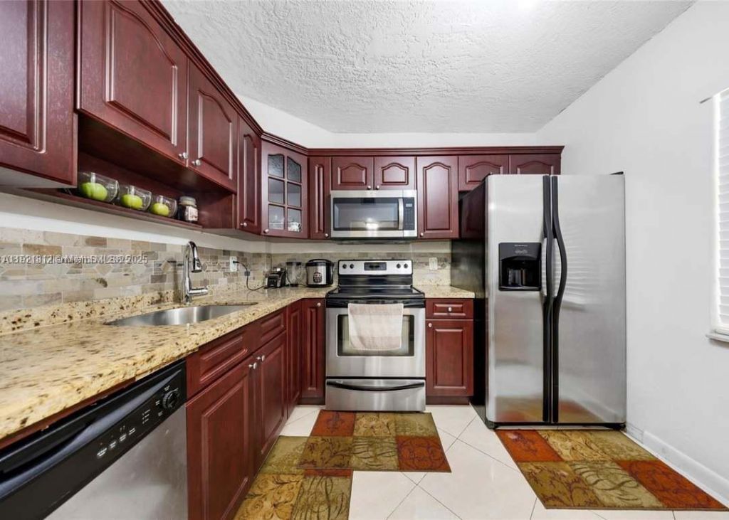 Please Call For Address, Unit 112, Lauderdale Lakes, FL 33311 Photo