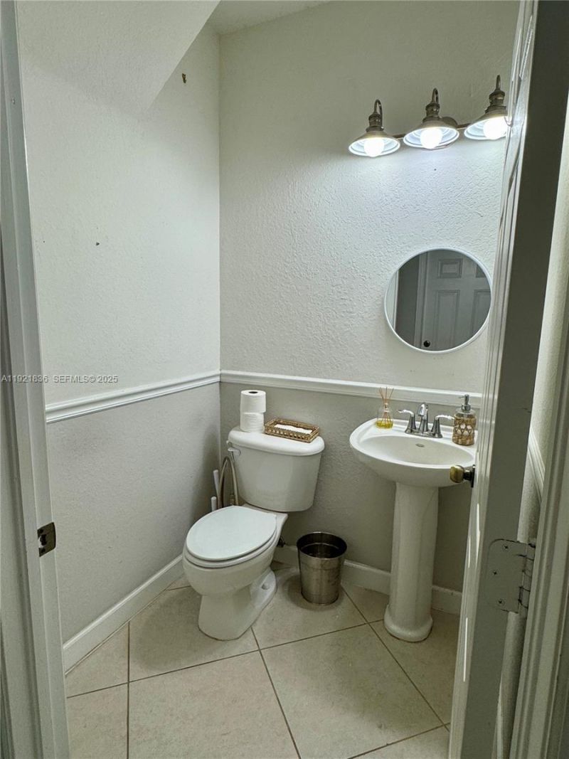 3121 SE 2nd Dr, Homestead, FL 33033 Photo
