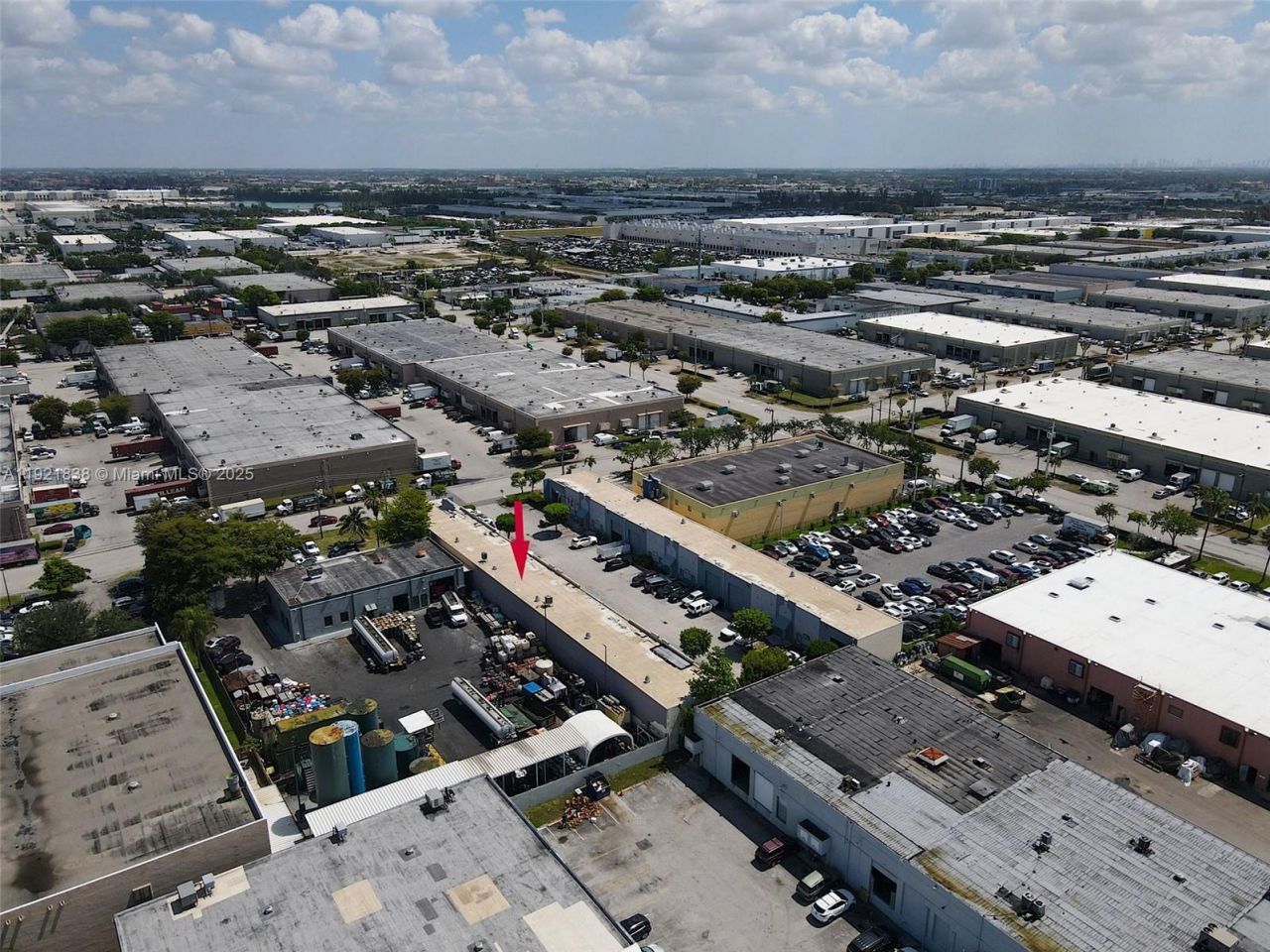 8450 NW 68 St, Doral, FL 33166 Photo