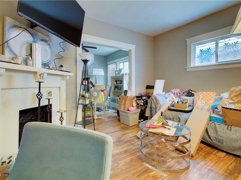 11909 Phillips Avenue, Cleveland, OH 44108 Photo 5