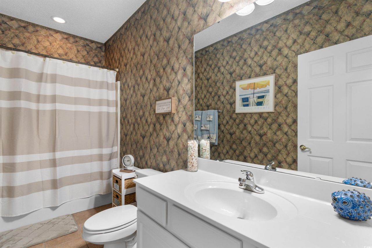 1100 Commons Blvd. Photo 20