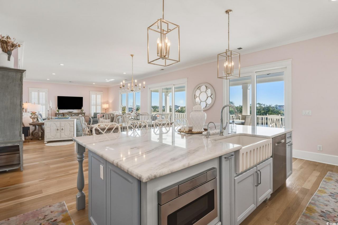 96 Permit Ct. Photo 7