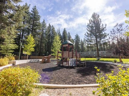 1223 Bonanza Avenue, Unit 3, South Lake Tahoe, CA 96150 Photo