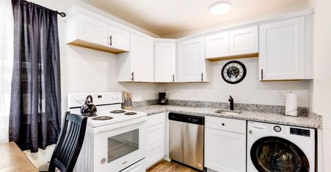 1223 Bonanza Avenue, Unit 3, South Lake Tahoe, CA 96150 Photo