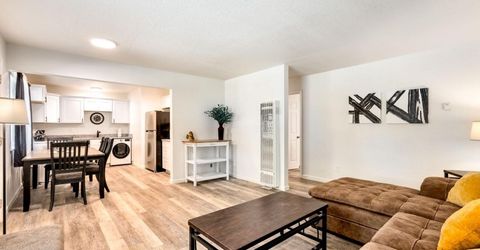 1223 Bonanza Avenue, Unit 3, South Lake Tahoe, CA 96150 Photo