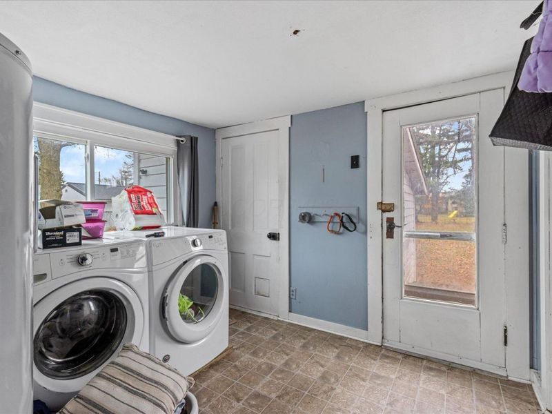 41 E Townsend Street, North Lewisburg, OH 43060 Photo 22