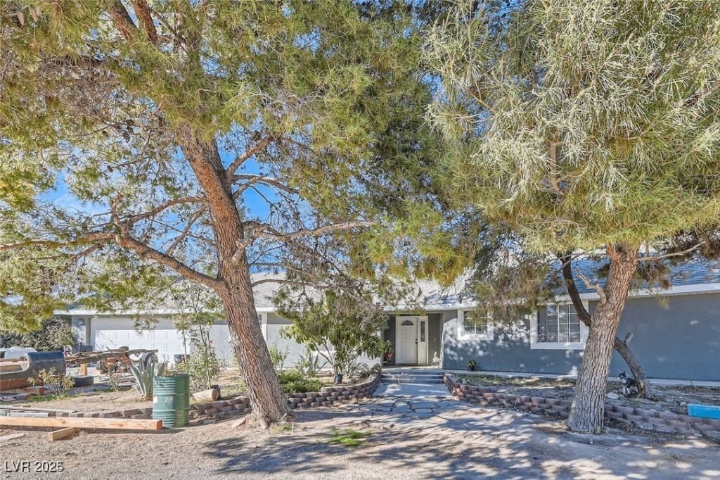 6320 Horse Drive, Las Vegas, NV 89131 Main Photo