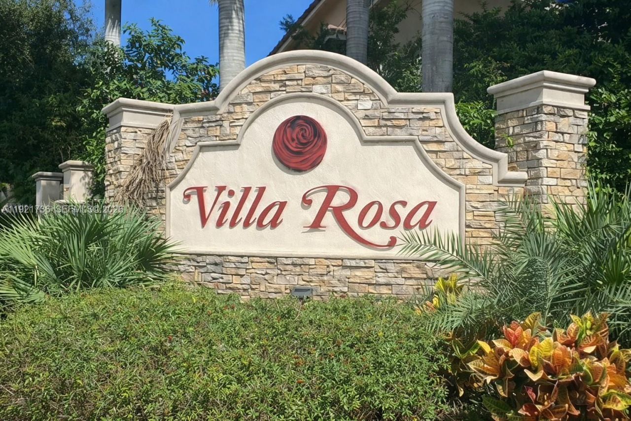 1718 Carvelle Dr, Unit 1718, Riviera Beach, FL 33404 Photo