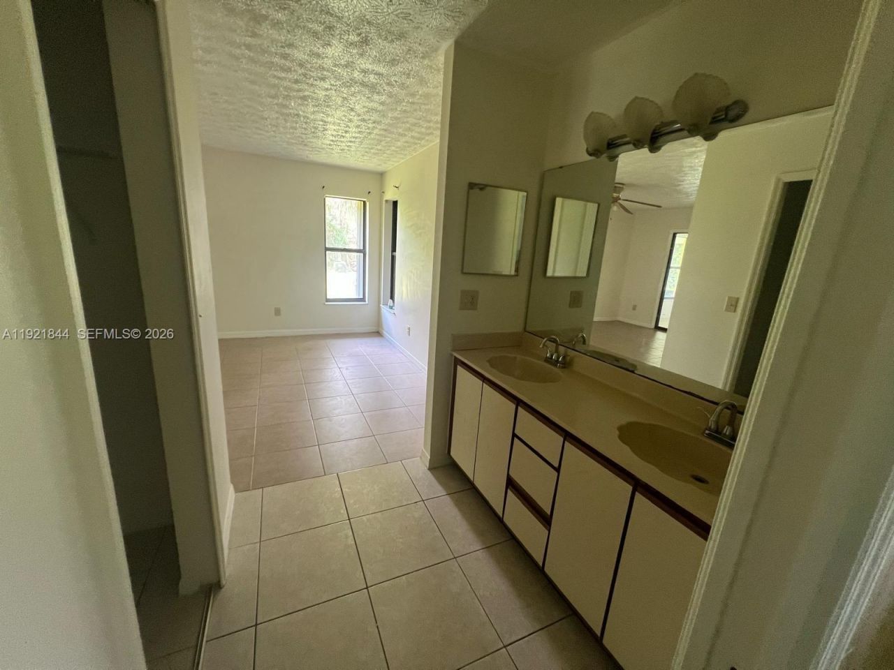 2410 SE Renick Ave, Port Saint Lucie, FL 34952 Photo