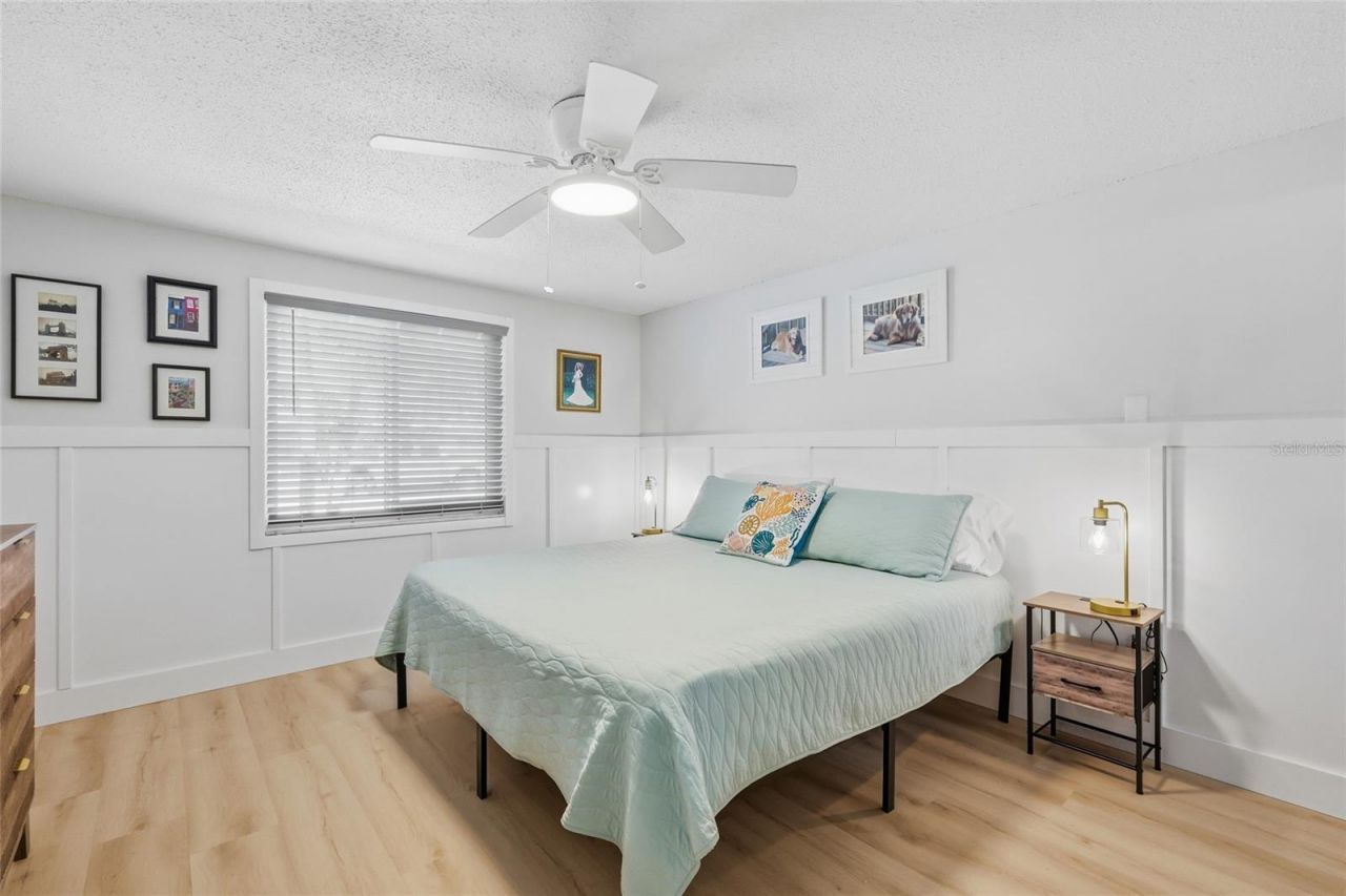 417 63rd Street, Holmes Beach, FL 34217 Photo