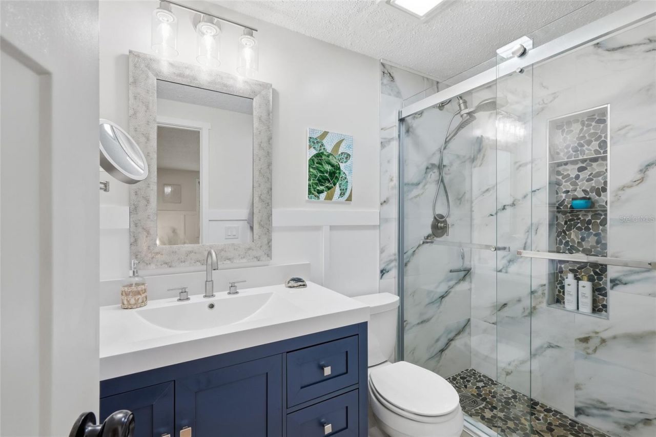 417 63rd Street, Holmes Beach, FL 34217 Photo