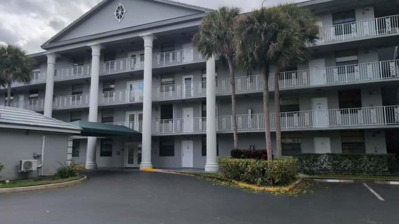 1506 Whitehall Drive, Unit 203, Davie, FL 33324 Photo