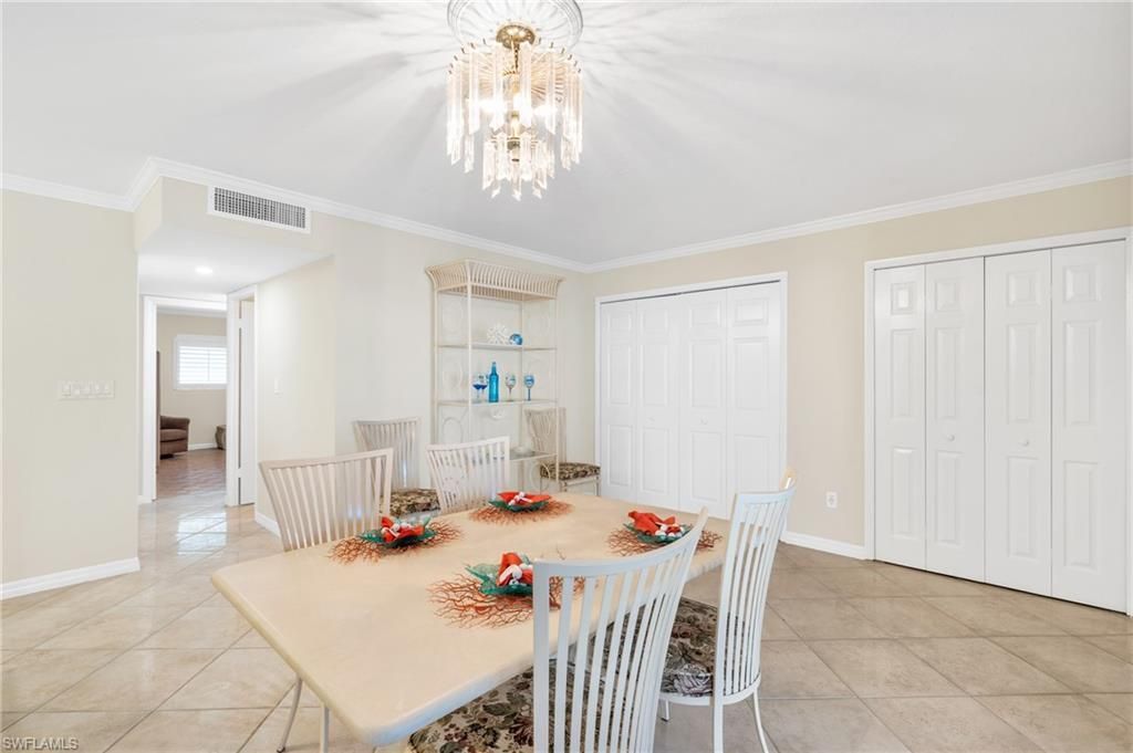 2100 Gulf Shore Blvd N, Unit 206, Naples, FL 34102 Photo