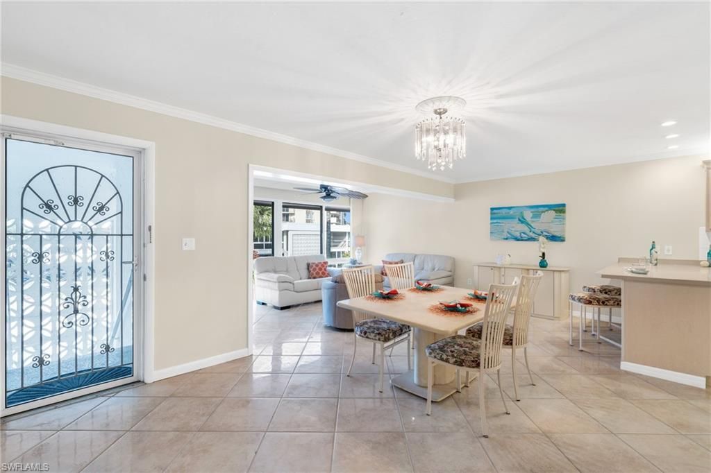 2100 Gulf Shore Blvd N, Unit 206, Naples, FL 34102 Photo