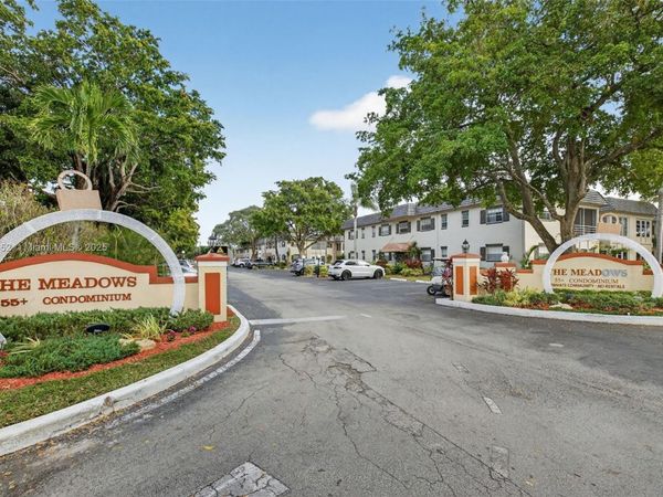 5681 SW 2nd Ct, Unit 117, Margate, FL 33068