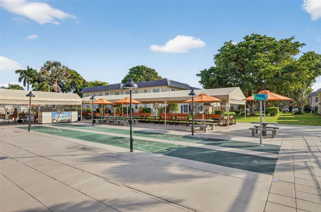 5681 SW 2nd Ct, Unit 117, Margate, FL 33068 Photo