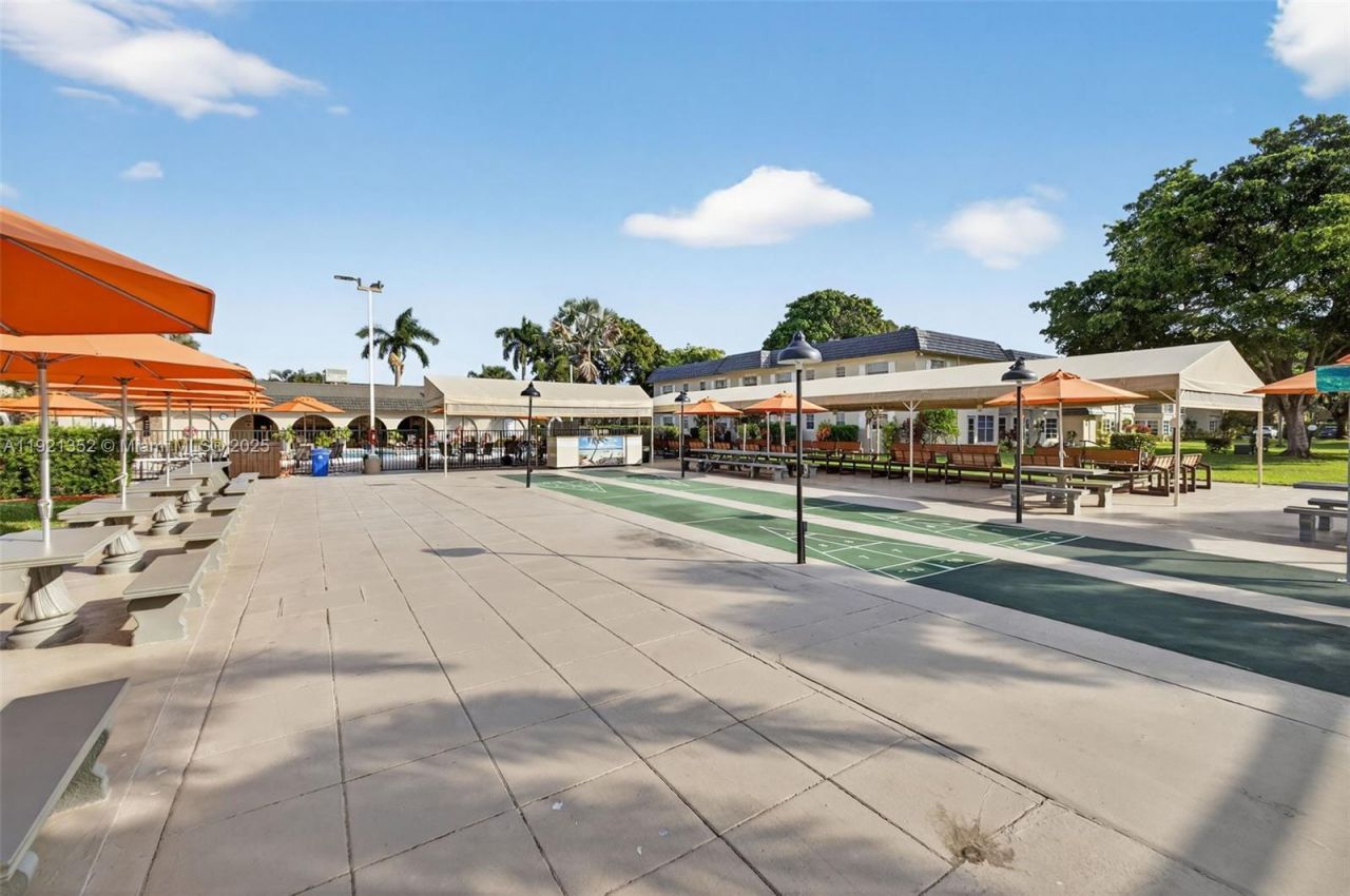 5681 SW 2nd Ct, Unit 117, Margate, FL 33068 Photo