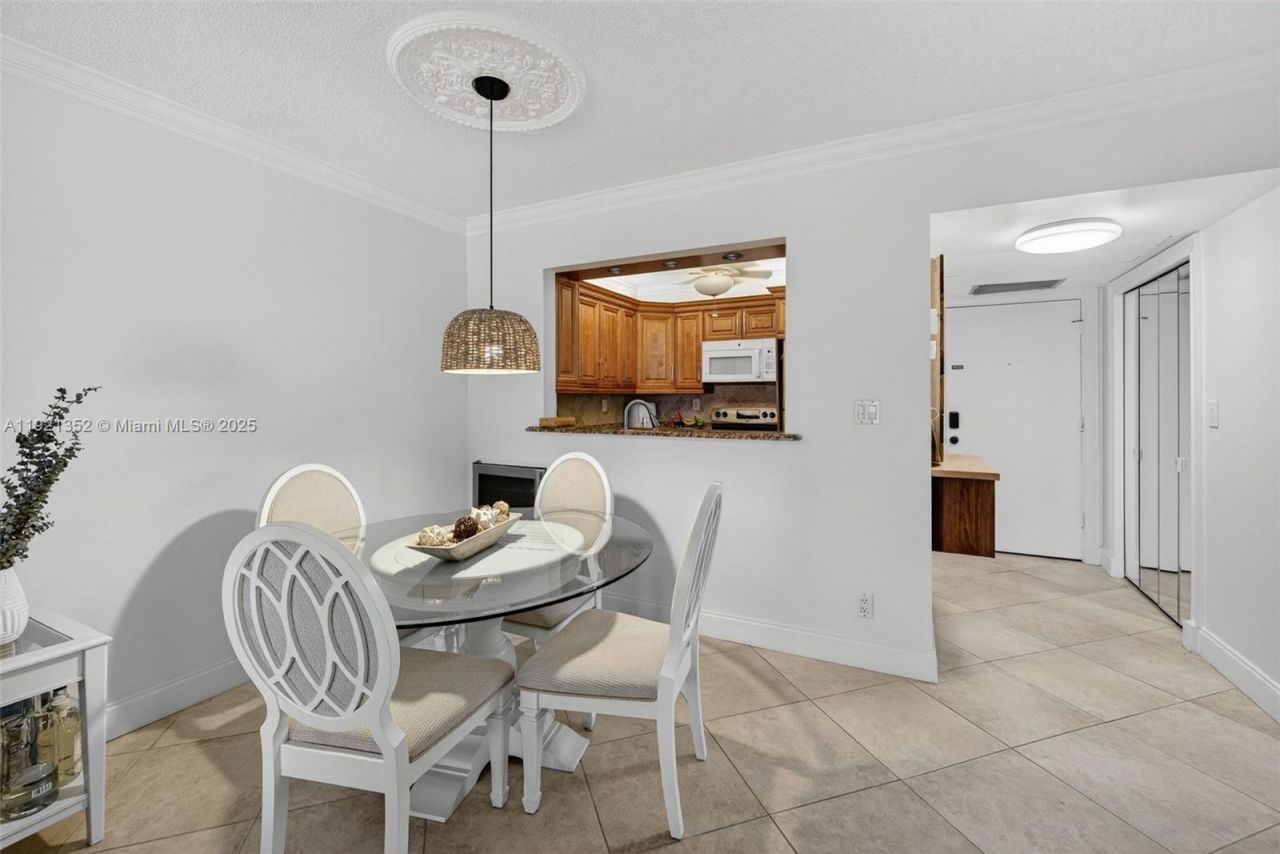 5681 SW 2nd Ct, Unit 117, Margate, FL 33068 Photo