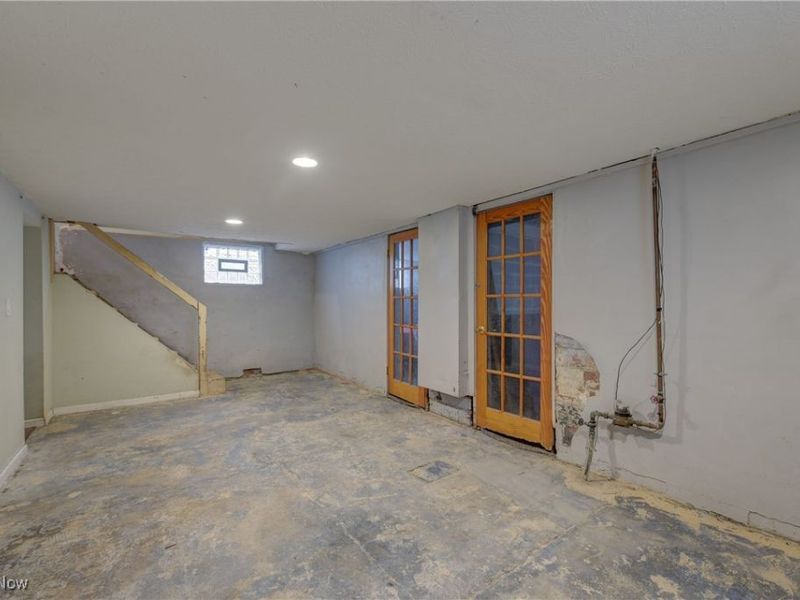 3396 W 94th Street, Cleveland, OH 44102 Photo 25