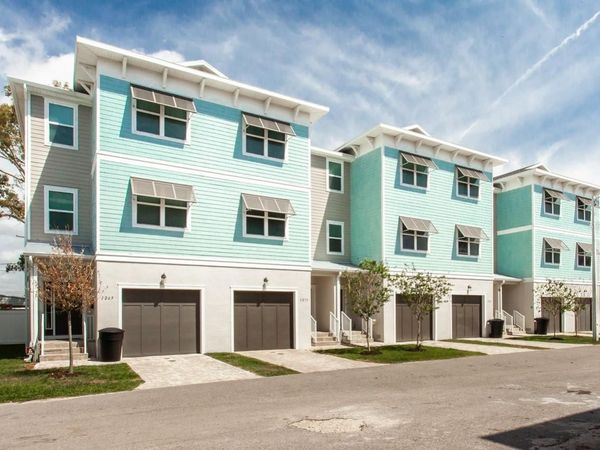 1273 SAVONA DRIVE NE, ST PETERSBURG, FL 33702