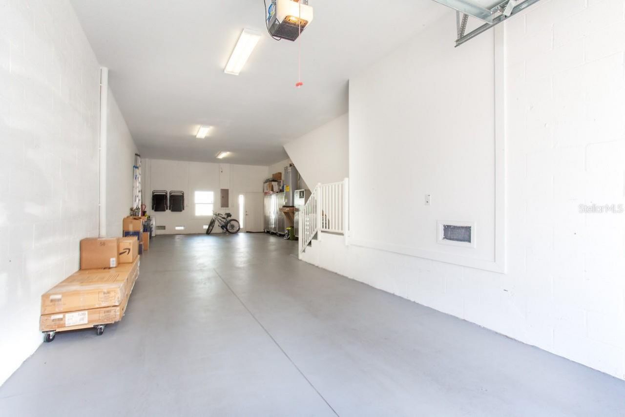 1273 Savona Drive Ne, Saint Petersburg, FL 33702 Photo