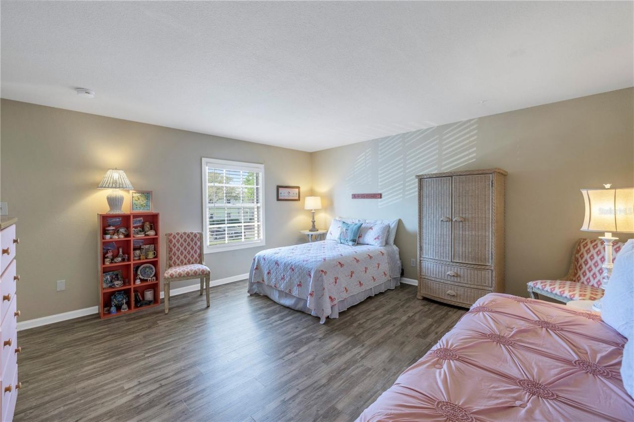 5072 Starfish Drive Se, Unit F, Saint Petersburg, FL 33705 Photo