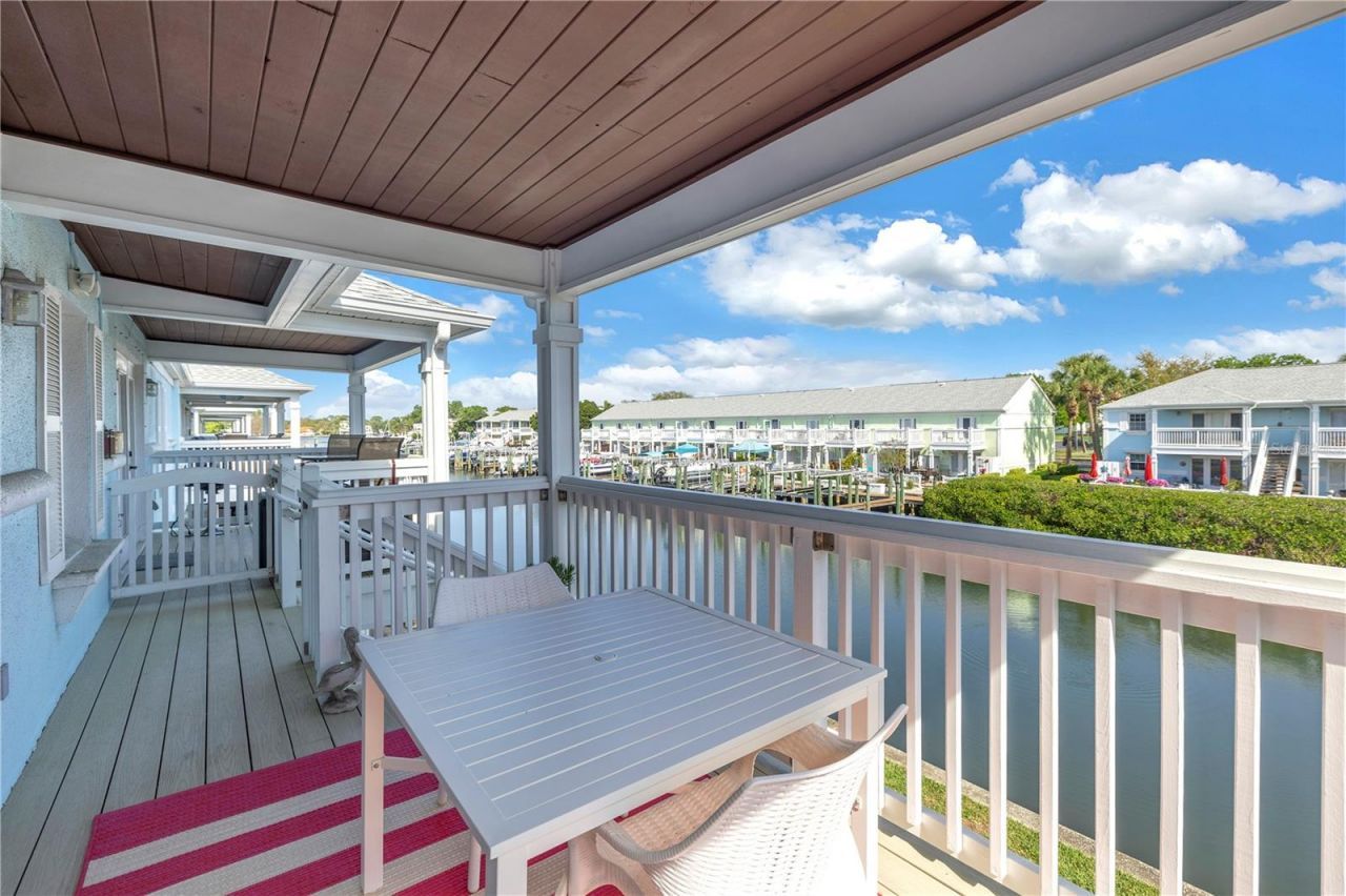 5072 Starfish Drive Se, Unit F, Saint Petersburg, FL 33705 Photo