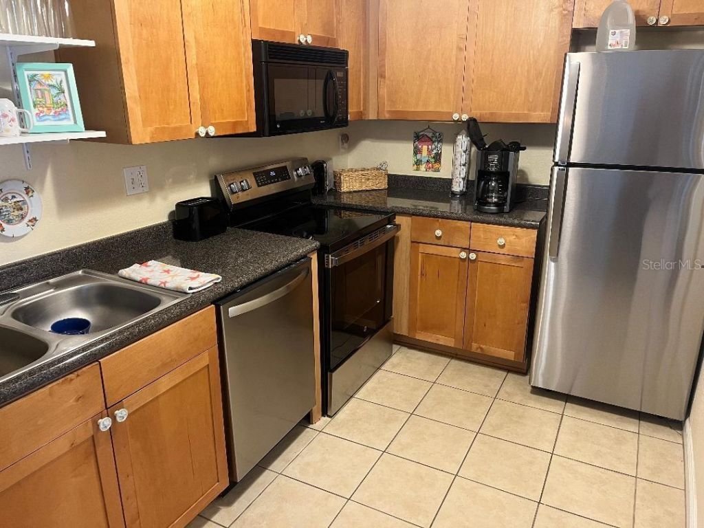 5072 Starfish Drive Se, Unit F, Saint Petersburg, FL 33705 Photo