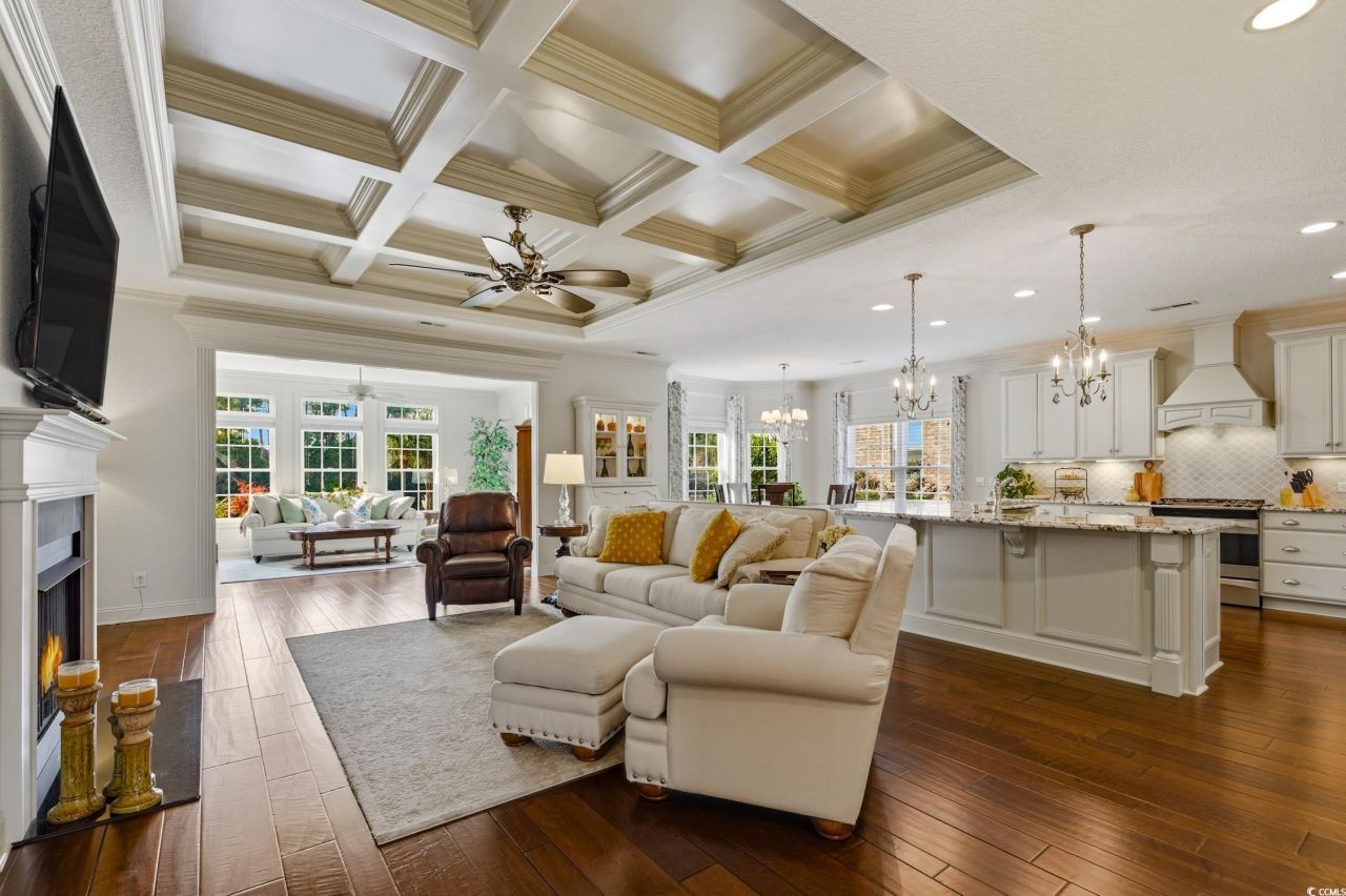 863 Cipriana Dr. Photo 11