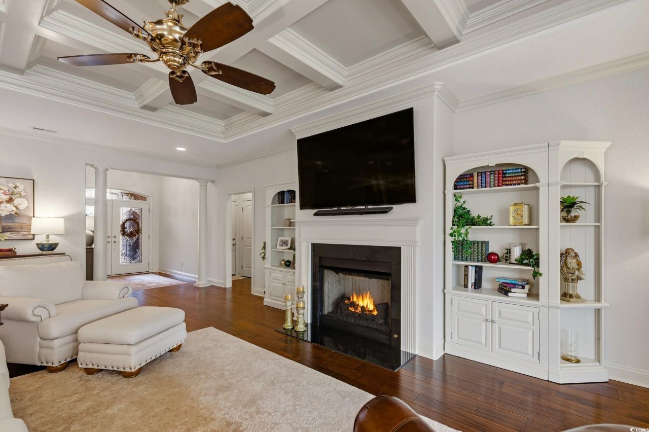 863 Cipriana Dr. Photo 13