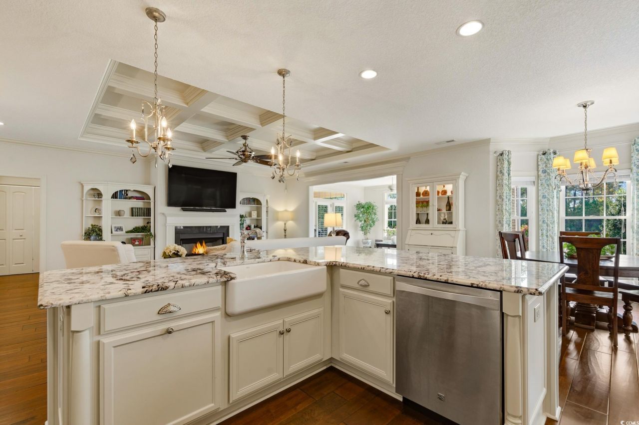 863 Cipriana Dr. Photo 22